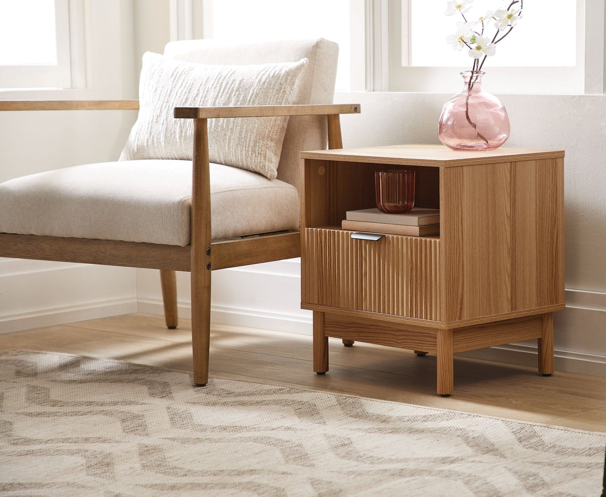 Winkler Side Table, Oak