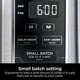 Programmable coffee machine, featuring two brewing modes, adjustable pre-heating plate and delayed brewing function
